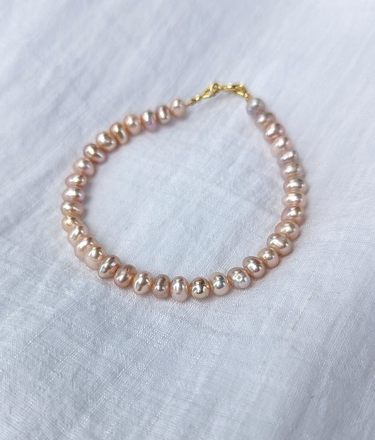 bransoletki z kamieni naturalnych Bransoletka z drobnych pereł - extra blask