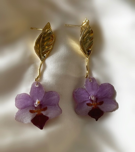 kolczyki z żywicy Piękne kolczyki ze stroczykiem - prawdziwa orchidea