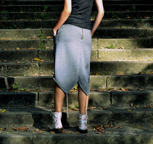 spódnice midi Dresowa spódnica ołówkowa L/XL