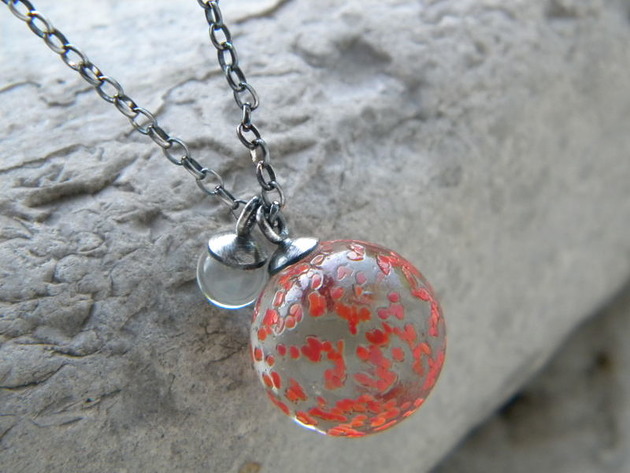 srebrne naszyjniki Pomarańczowe ciapki - naszyjnik