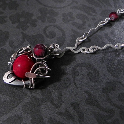 Red Heart Fenome