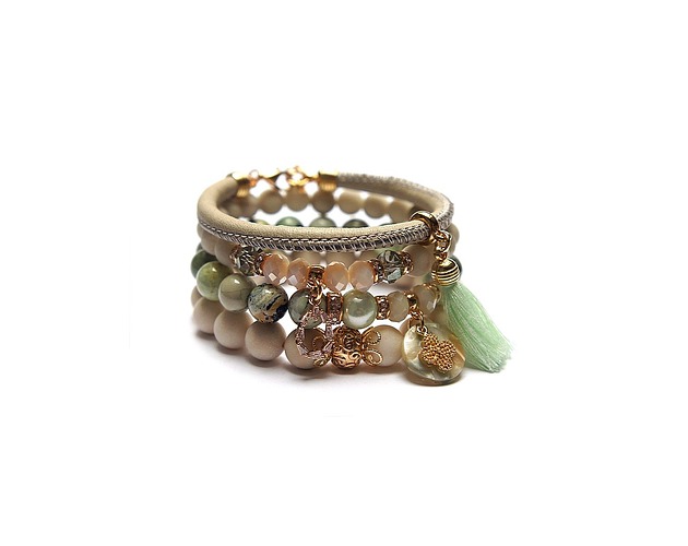 bransoletki z kamieni naturalnych Ivory and pistachios vol. 7 /27.11.24/ - set