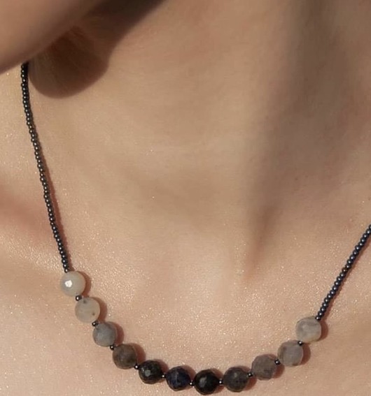 chokery Choker z jadeitami