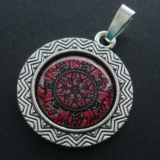 Wisiorek Mandala Spełnionych Marzeń Iris Szarooka