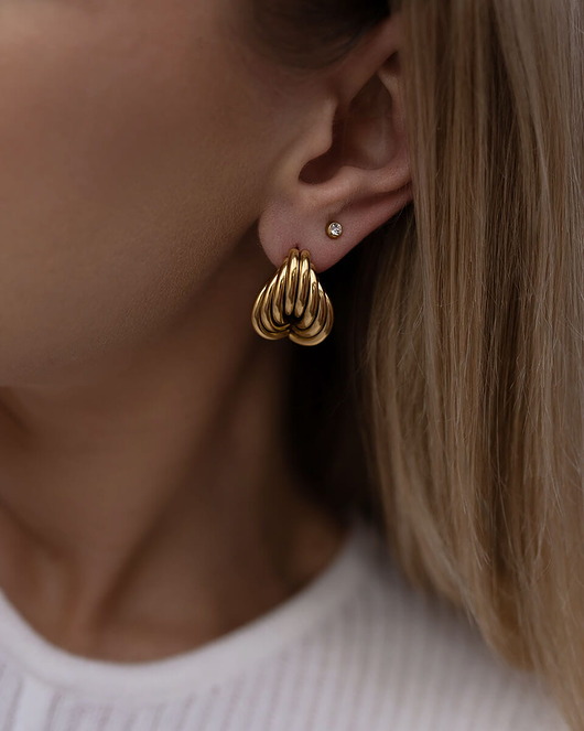 kolczyki pozłacane Złote modne kolczyki sztyfty ze stali szlachetnej premium Paraiso Leonor