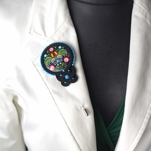 broszki Folkowa broszka sutasz