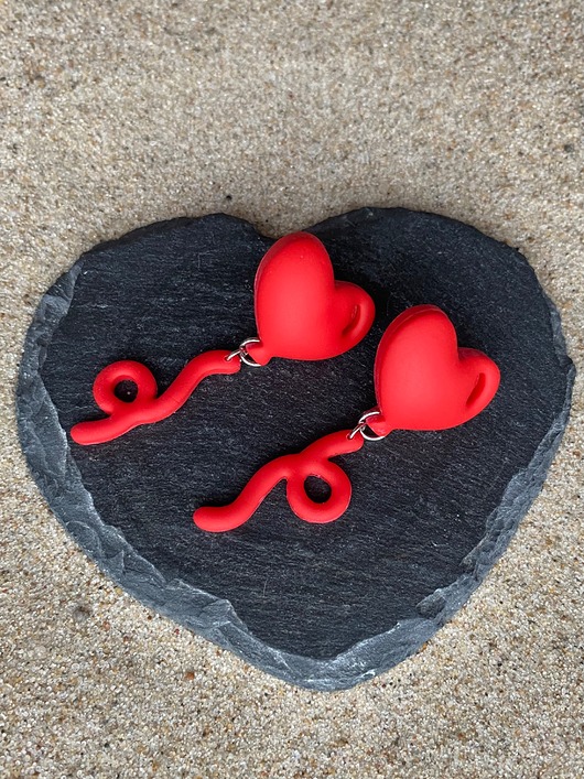 kolczyki z masy plastycznej Kolczyki baloniki Serca asymetryczne