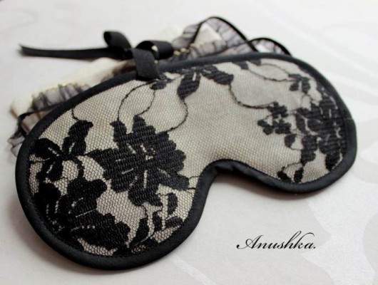 Linen and Lace ANUSHKA