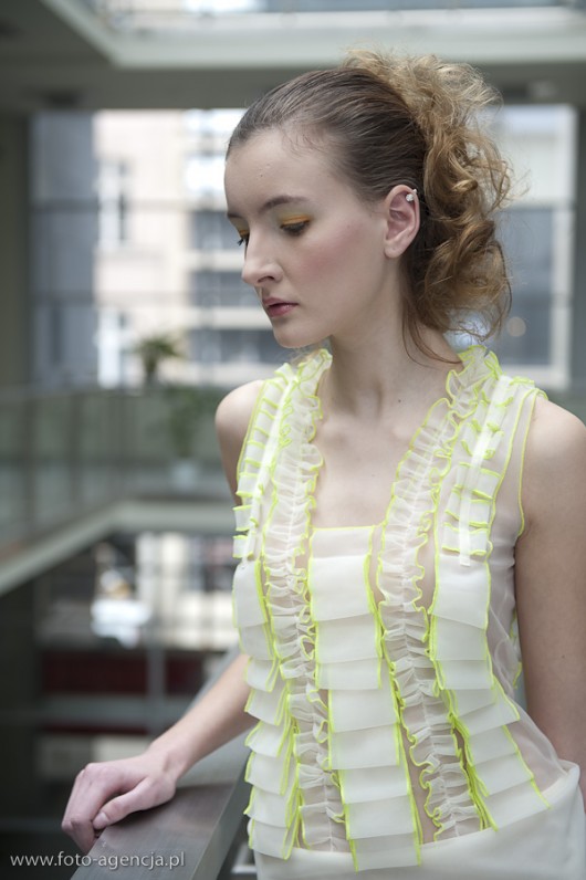 zmyslowa z tiulu roz 36/38-WYPRZEDAZ MC Fashion