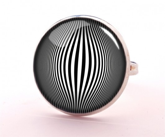 Pierścionek op-art EGGinEGG