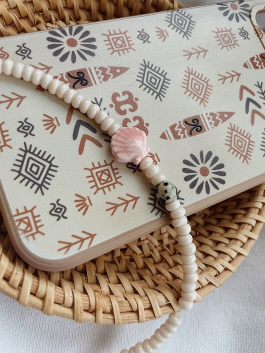 breloki Charms do telefonu/ brelok SEASHELL cream