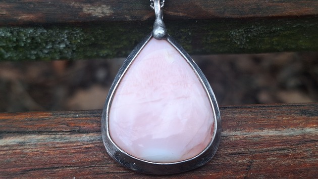 wisiory Opal różowy - wisiorek