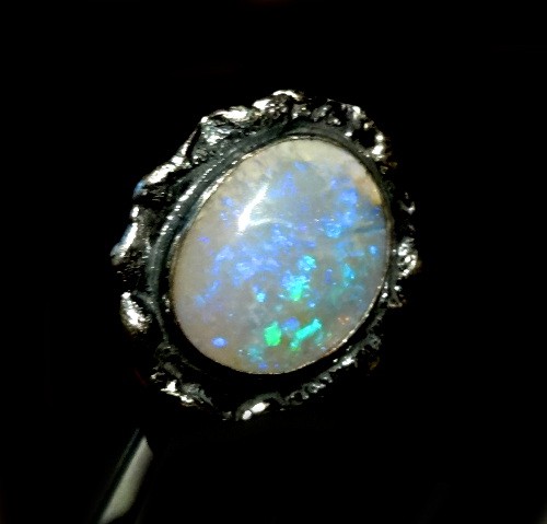 australijski opal  Pracownia Neores