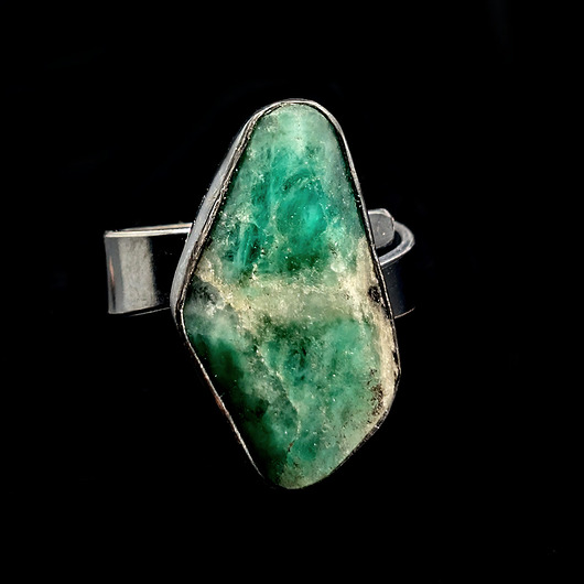 pierścionki srebrne Pierścionek dostojny szmaragd