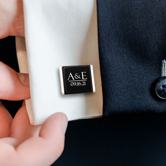 spinki do mankietów Ślubne spinki do mankietów z inicjałami i datą na ślub dla Pan Młodego