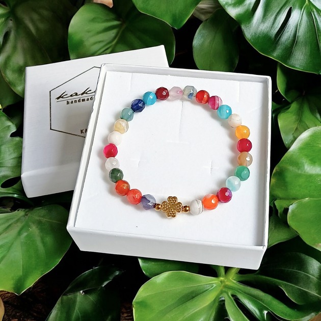 bransoletki z kamieni naturalnych PROMOCJA : czterolistna koniczynka i agat multicolor