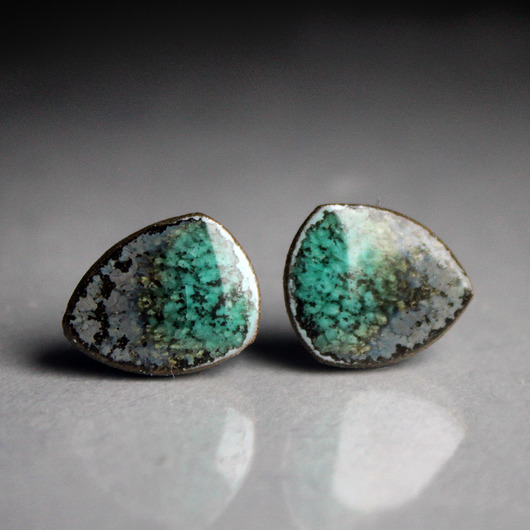 kolczyki ceramiczne PEBBLE/stal chirurgiczna/