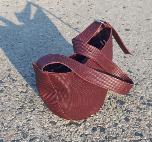 torby na ramię Bordowa plecionka torba rogalik