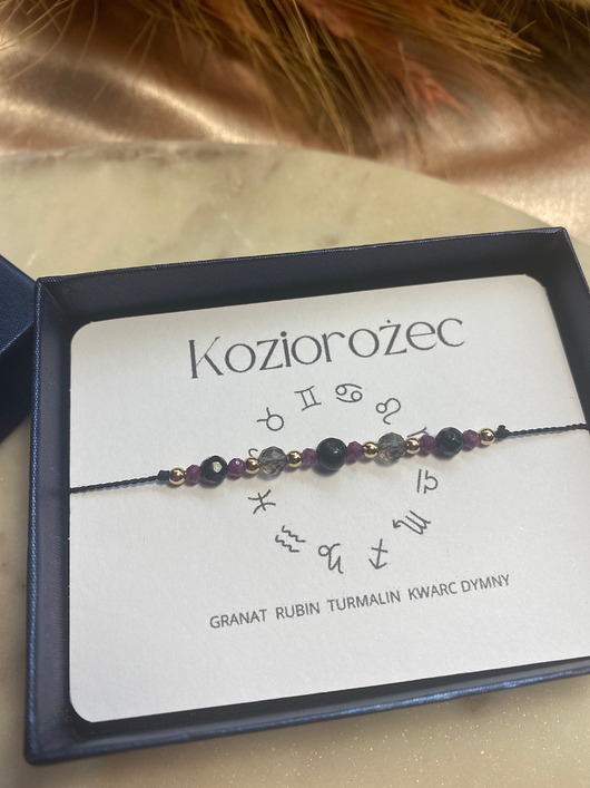 bransoletki na sznurku Bransoletka na jedwabnej nici  kamienie naturalne Zodiak Koziorożec