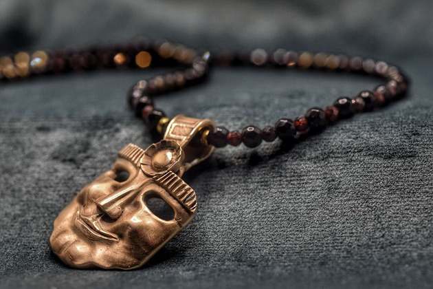 naszyjniki - inne "Słońce przywdziałem" - Naszyjnik z brązu na na naturalnych kamieniach