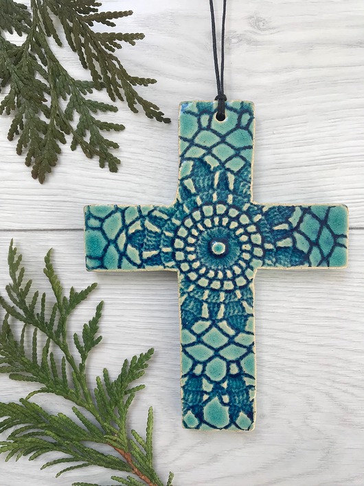 dodatki - różne Koronkowy krzyż ceramiczny