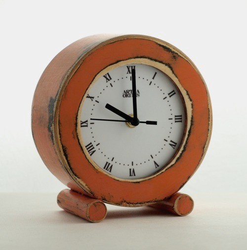 OldE circle ORANGE Clock Wood Studio