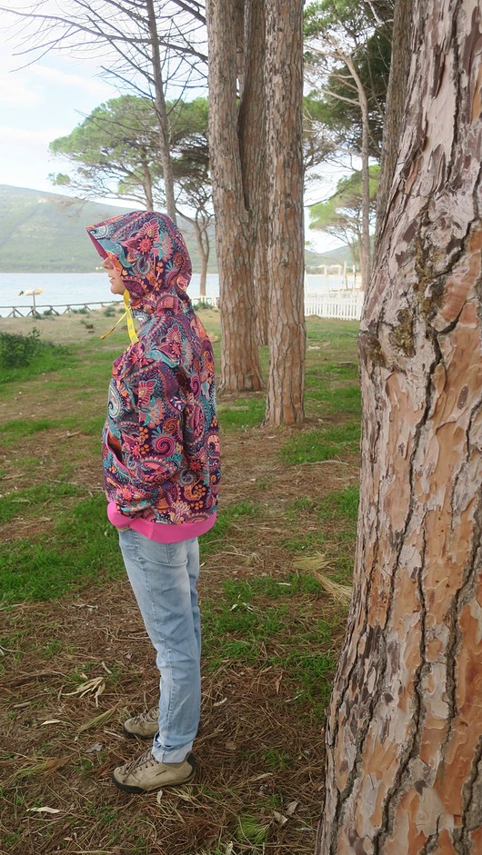 bluza z kapturem damska Bluza rozpinana "Paisley" z różowym