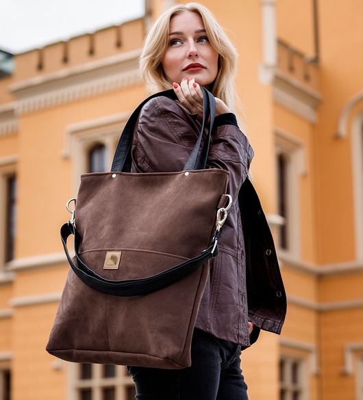 Brązowa torba z zamszu ekologicznego Karolina Audycka