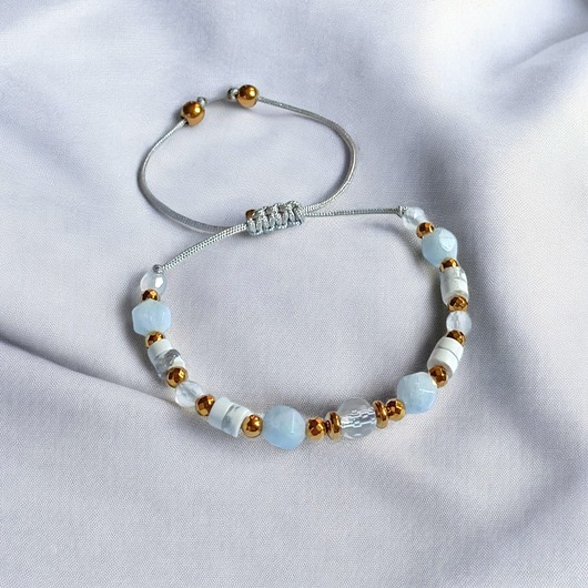bransoletki z kamieni naturalnych NIEBIAŃSKA bransoletka: kryształ górski, akwamaryn, howlit, agat, hematyt