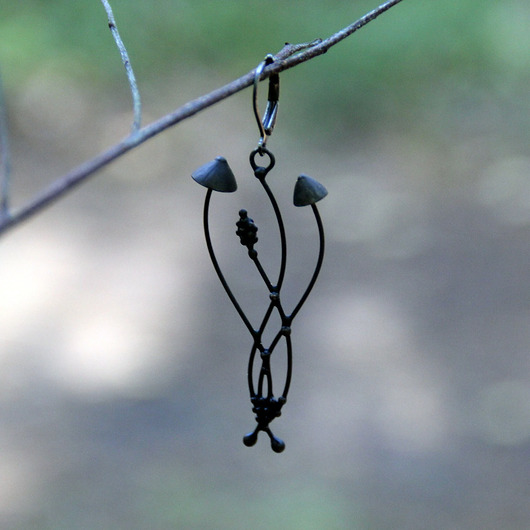 kolczyki - inne Kolczyk w kształcie psychedelicznych grzybów w stylu leśnym czarodziejskim