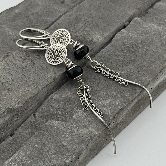 kolczyki z kamieniami Kolczyki z onyksami