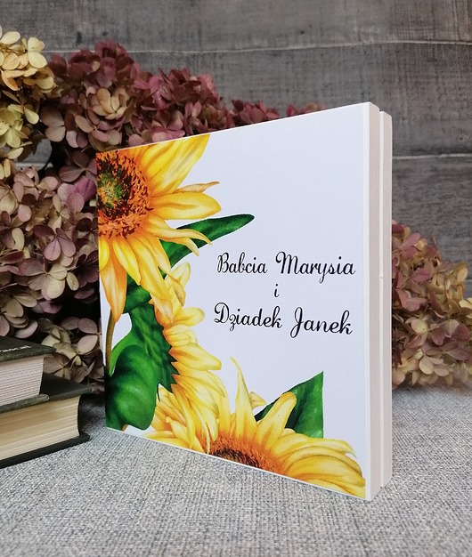 ramki na zdjęcia Drewniana Laurka na Dzień Babci