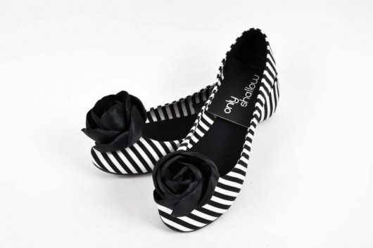 VIVIENNE 39 ONLY SHALLOW