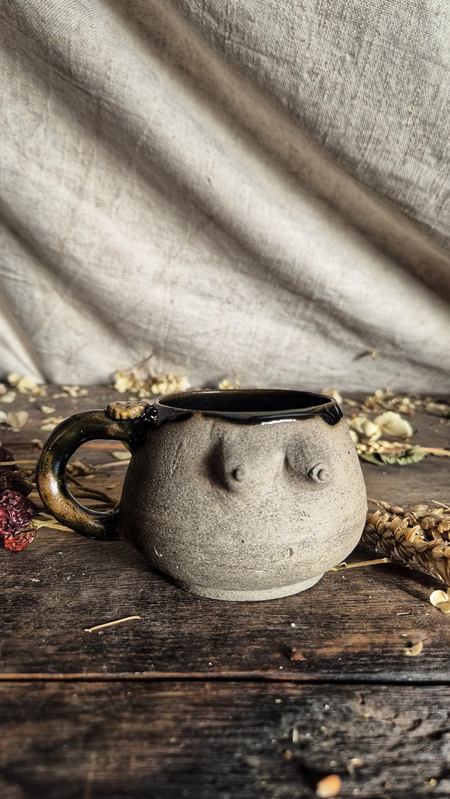 kubki Kubek cycuszki na kawę, kubek Rzeźba kobieta, cappuccinka cycuszek