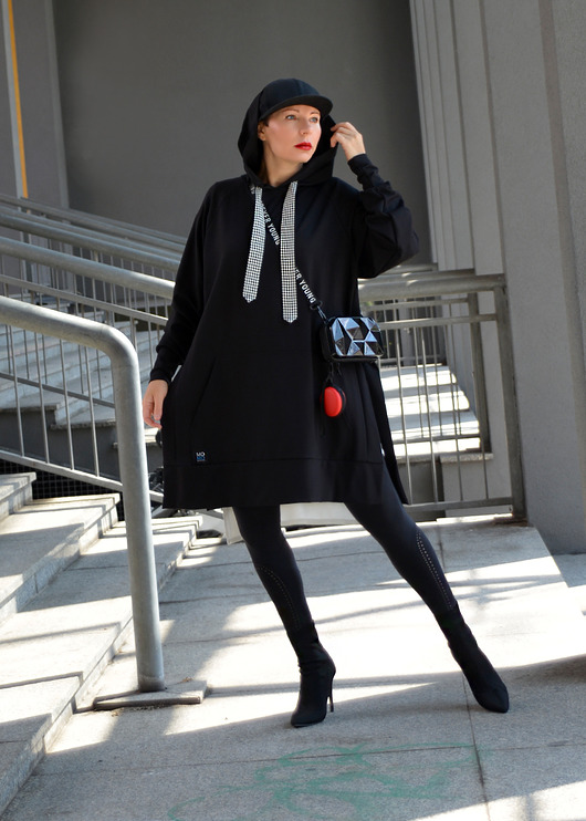 NEW BLUZA Oversize  z KAPTUREM momo fashion