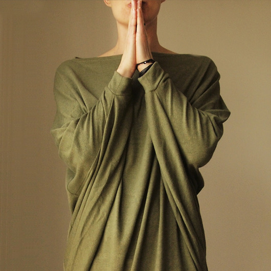 swetry damskie  Sweterek oversize krótki Oliwkowy