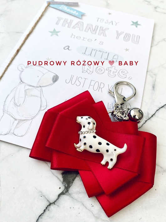 Akcesoria pozostałe Czerwona Kokardka Brelok do wózka New