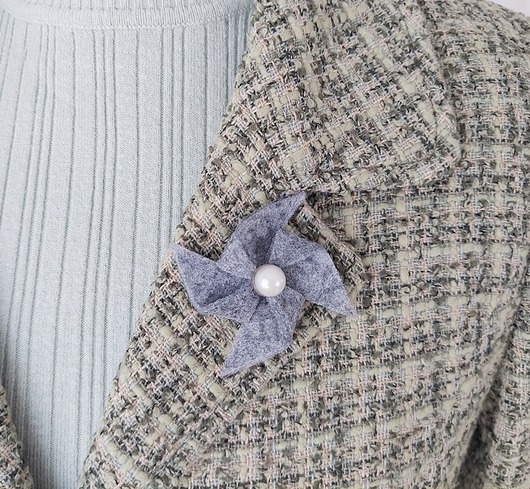 broszki Broszka wiatraczek