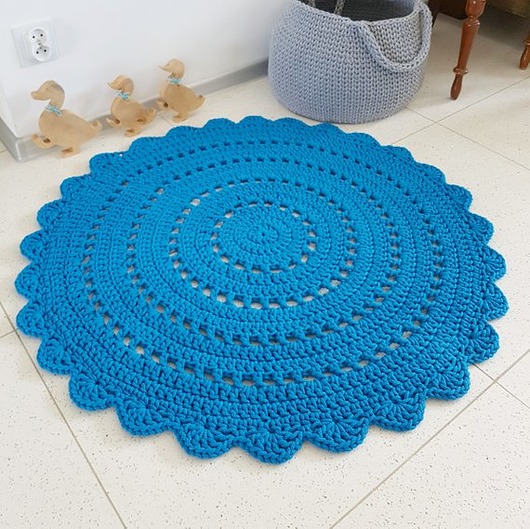 Dywan okrągły ażurowy niebieski - kolory Made of Weaves