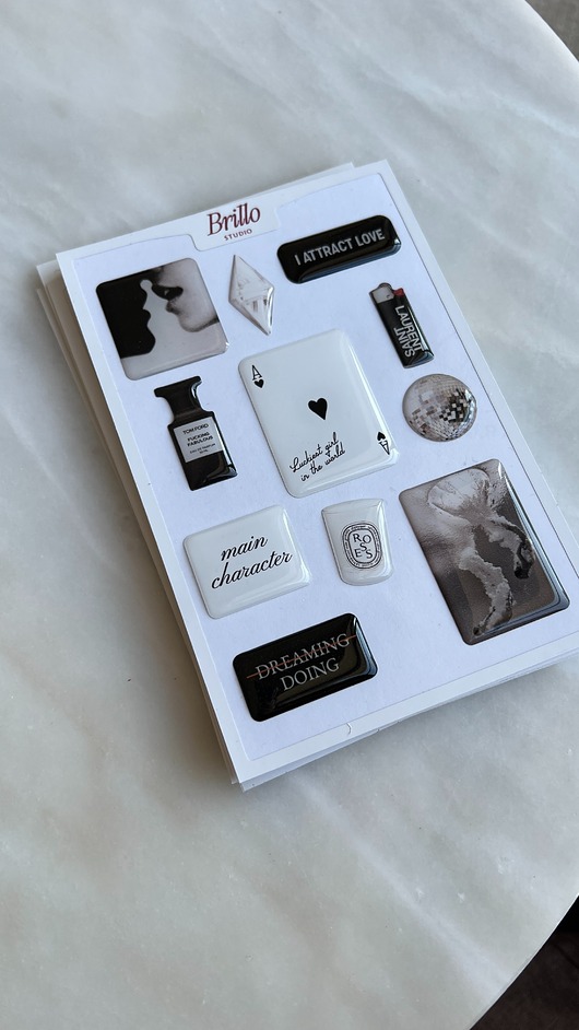 naklejki i wlepy Naklejki 3D czarny elegancki zestaw na etui oraz laptop