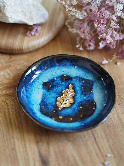 pojemniki na biżuterię Spodek na biżuterię lub palo santo