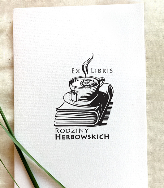Stempel Ex libris HERBATA I KSIĄŻKI Malu Studio
