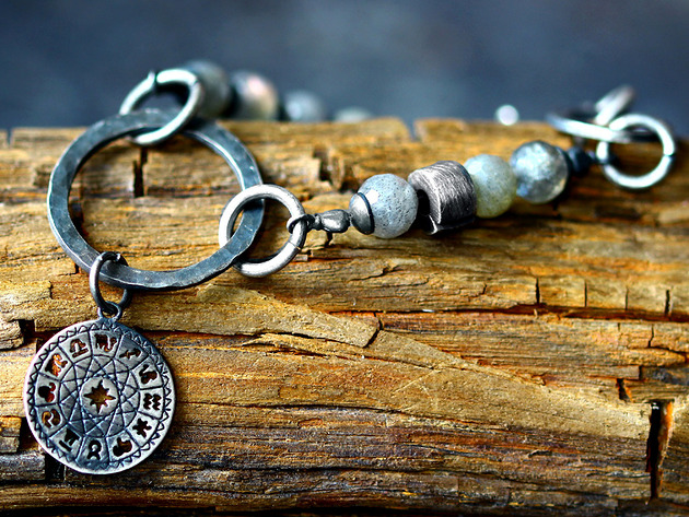 bransoletki z kamieni naturalnych Bransoletka z labradorytem, talizman kreatywności