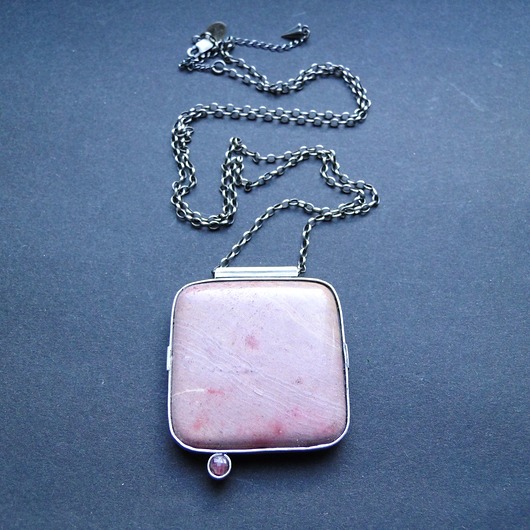 wisiory Wisior Rodonit & spinel