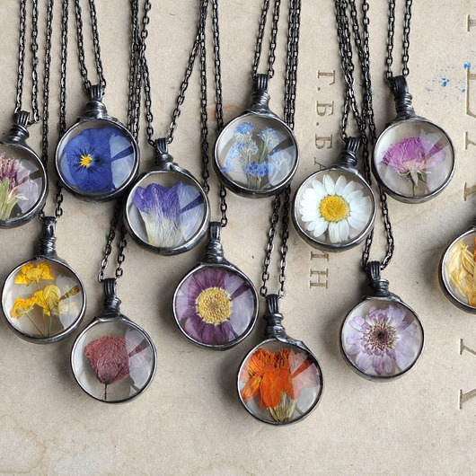 wisiory Wisiorek - kwiaty urodzeniowe