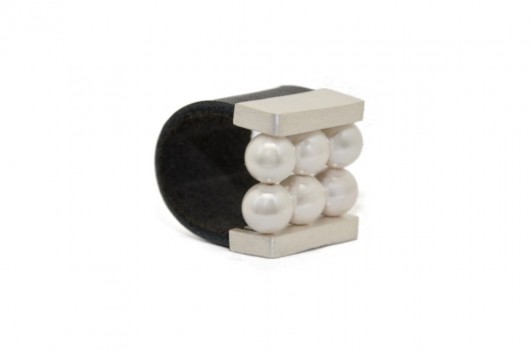 Cocktail Pearl Ring Joccos Design