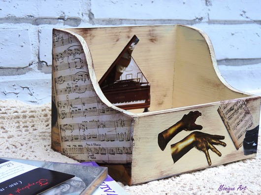 Pudełko na CD, prezent dla melomana Monique Art