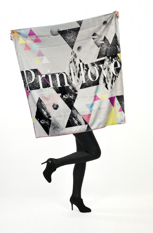 jedwabna chusta z nowej serii PRINTLOVE PRINTLOVE