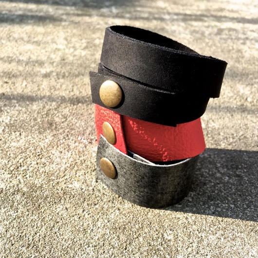 Zestaw Komplet Skórzanych Bransoletek Black Red CADOaccessories