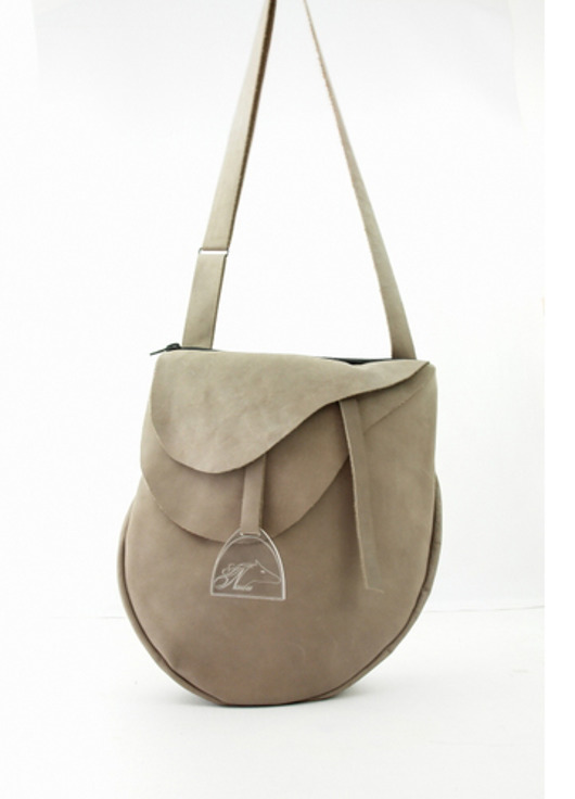 Must horse - leather  ART INDYWIDUALITY